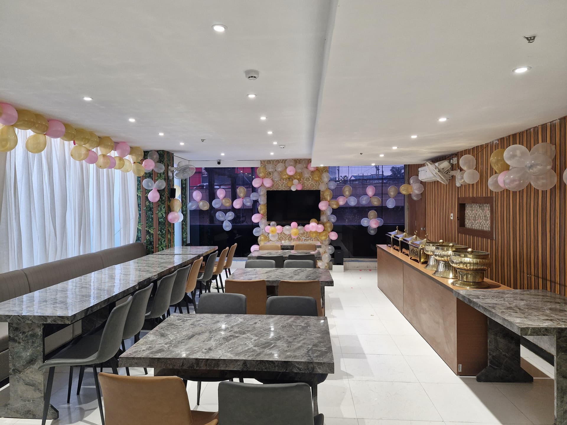 Banquet Hall Gallery Image 5