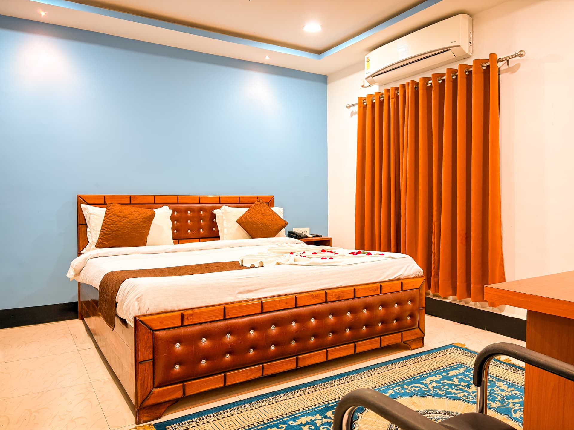 Premium Standard  — Premium Hotel Room near Nemcare Hospital and GMCH Guwahati