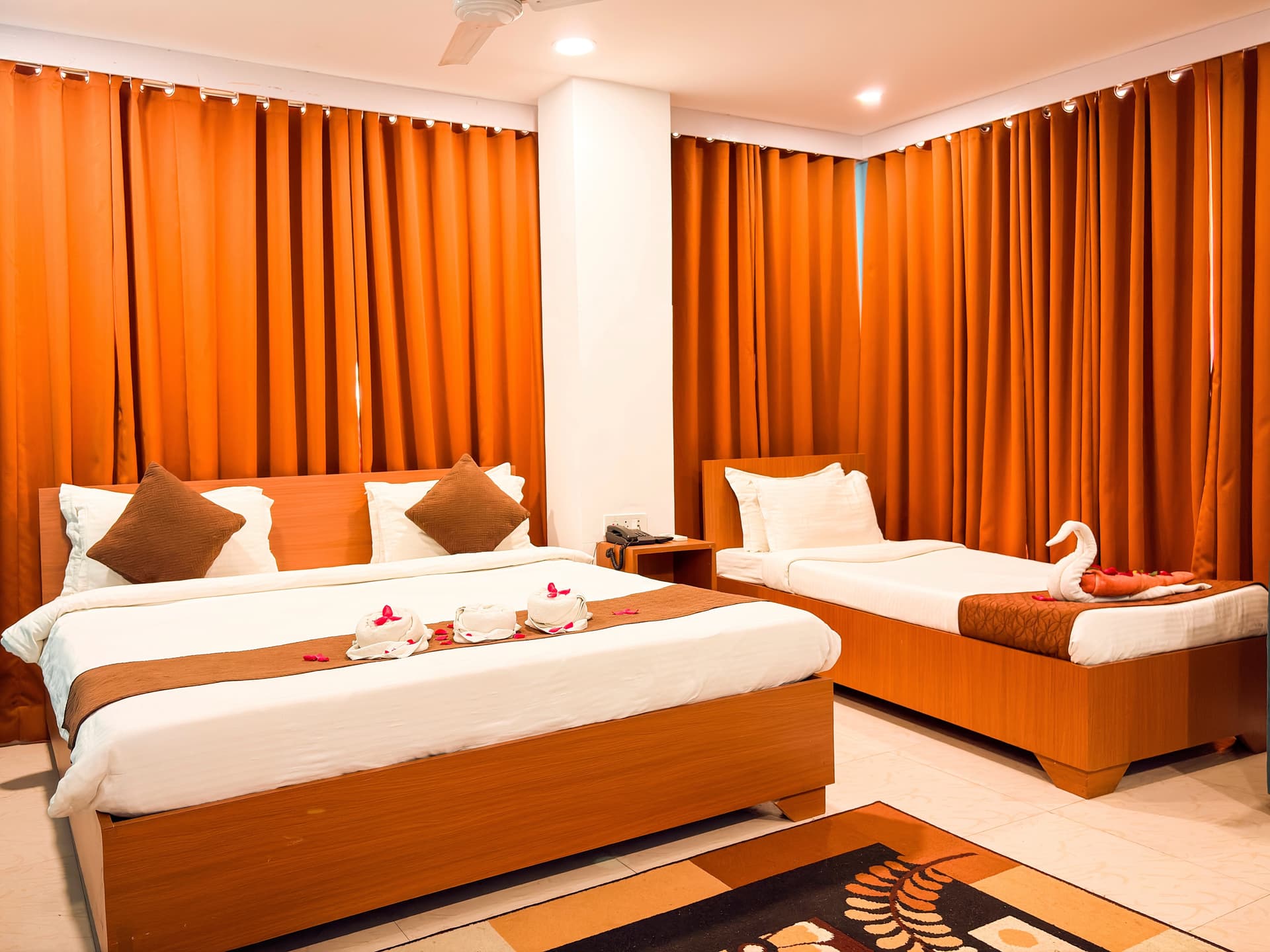 Super Deluxe Room - Photo 5