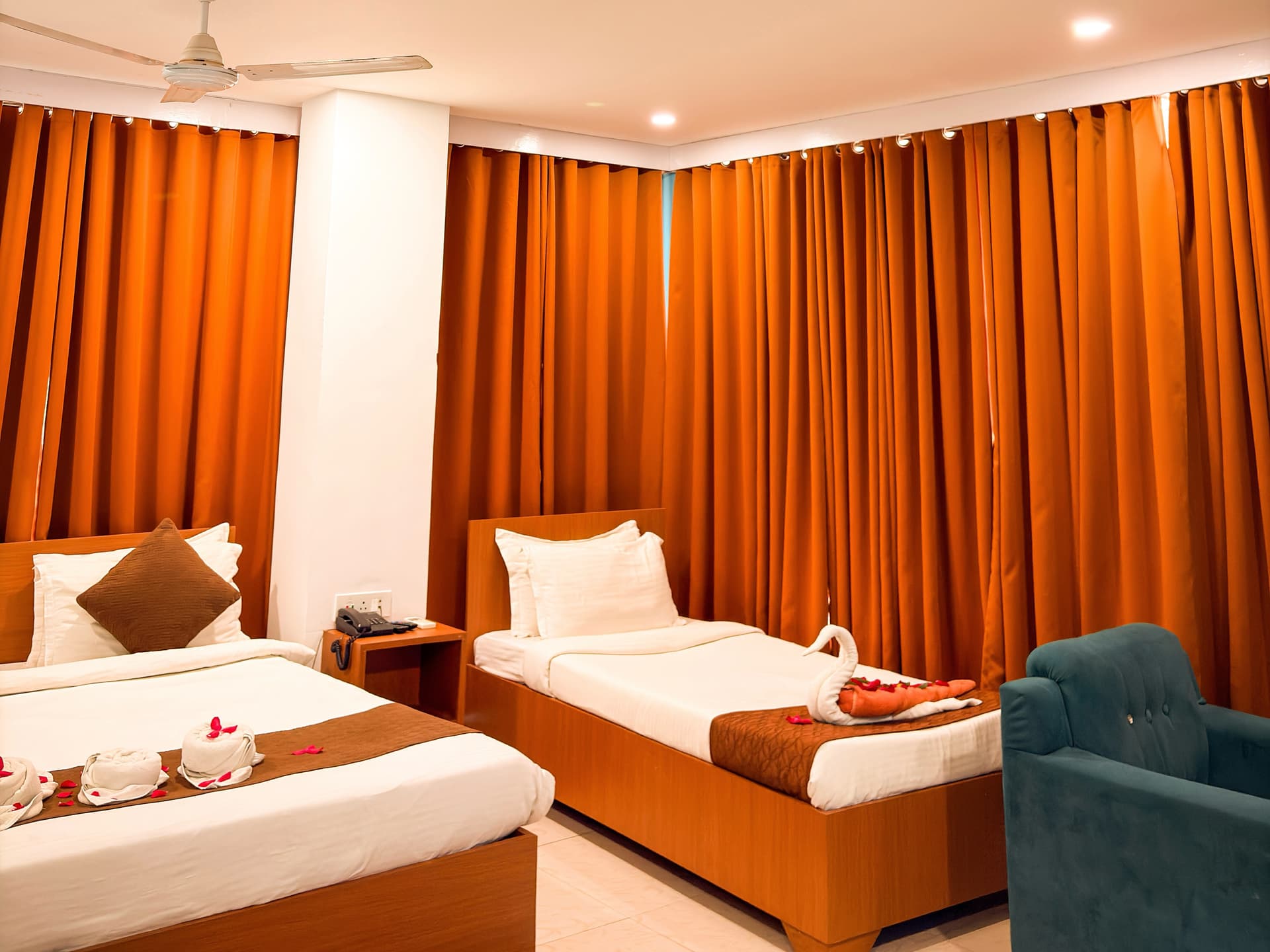 Super Deluxe Room - Photo 6